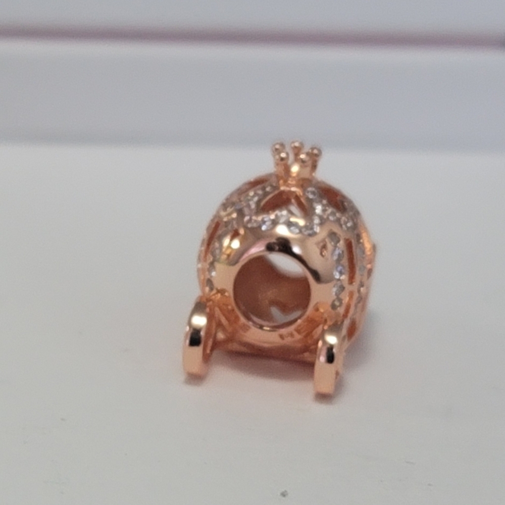 Pandora Disney Cinderella Sparkling Carriage Charm - Picture 4 of 5